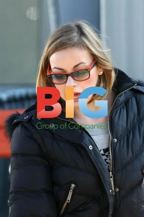 Charlotte Church Fuels up for Shopping Trip