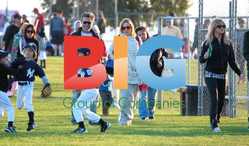 Kate Hudson & Family at Baseball Game