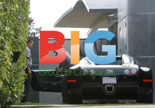 Simon Cowell's $1M Bugatti Delivery