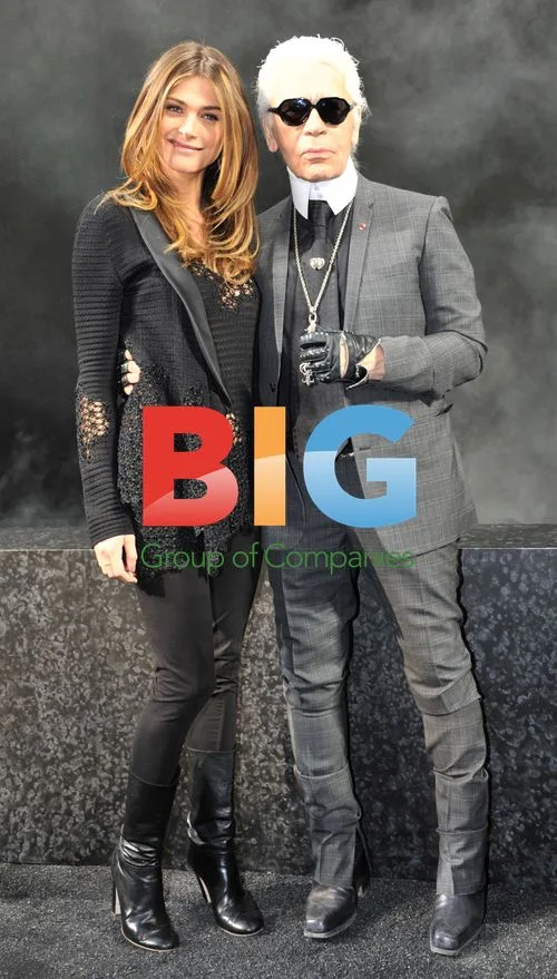 Celebrities Attend Chanel Fall/Winter 2011 Show