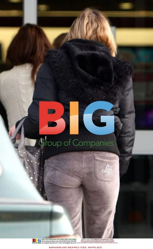 Charlotte Church shops with son