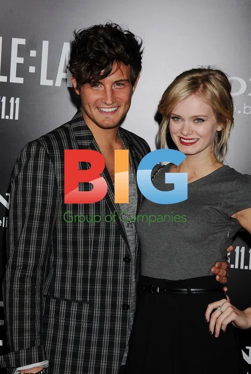 Nico Torterella and Sara Paxton at "Battle: Los Angeles" Premiere