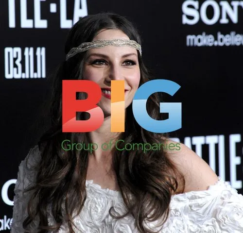 Actress Heather McComb at "Battle: Los Angeles" Premiere