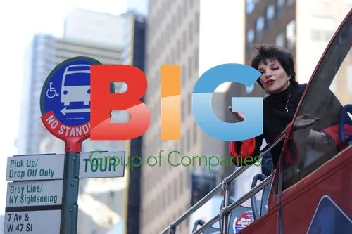 Liza Minnelli Honored on Ride of Fame Campaign