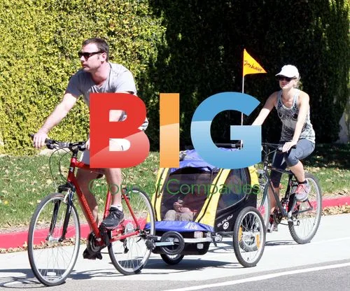 Naomi Watts and Liev Schreiber Bike Ride with Sons