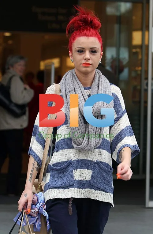 Cher Lloyd Shopping in Liverpool
