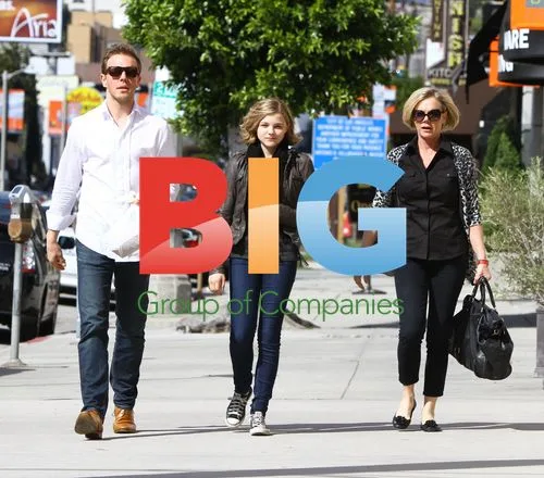 Chloe Moretz leaves Spanish Kitchen