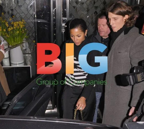 Ronnie Wood and girlfriend Ana leave The Ivy Club
