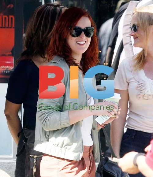 Rumer Willis at Urth Cafe