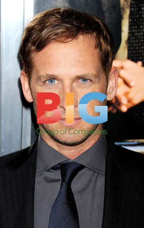 Josh Lucas at "The Lincoln Lawyer" Screening