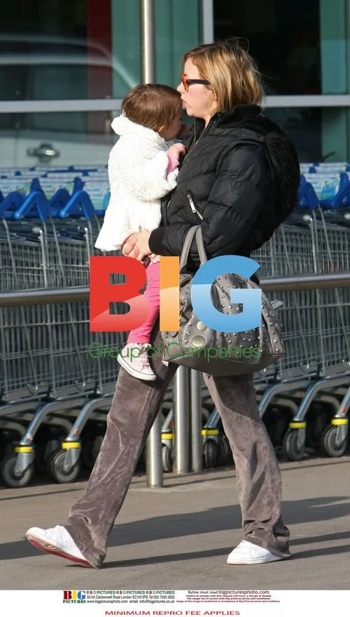 Charlotte Church and Son Shopping