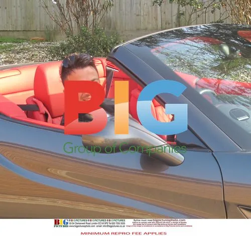 Peter Andre Leaving Home in Ferrari