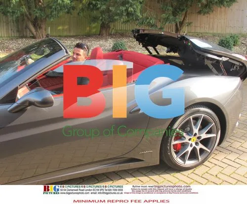 Peter Andre Leaves Home in Ferrari
