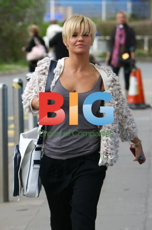 Kerry Katona goes shopping in Croydon