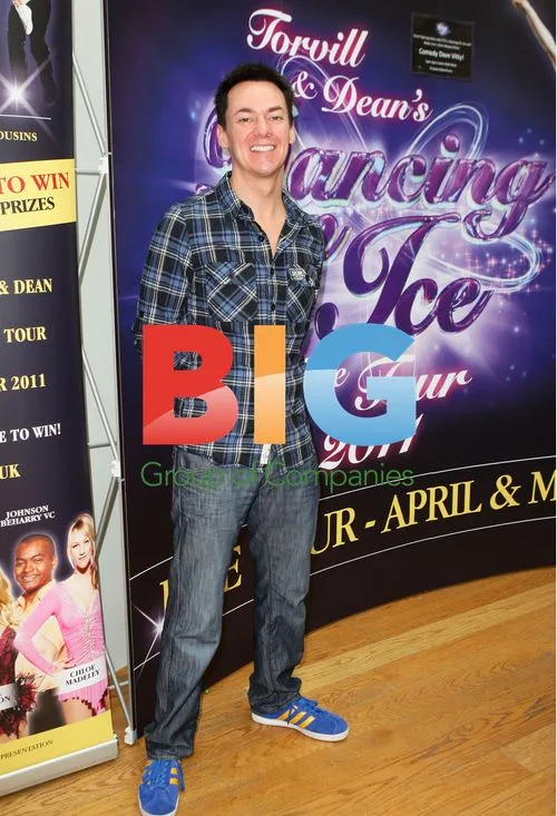 Comedy Dave Vitty Meets Fans at Bullring