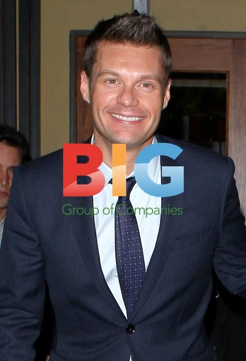 Julianne Hough and Ryan Seacrest at Ago Restaurant