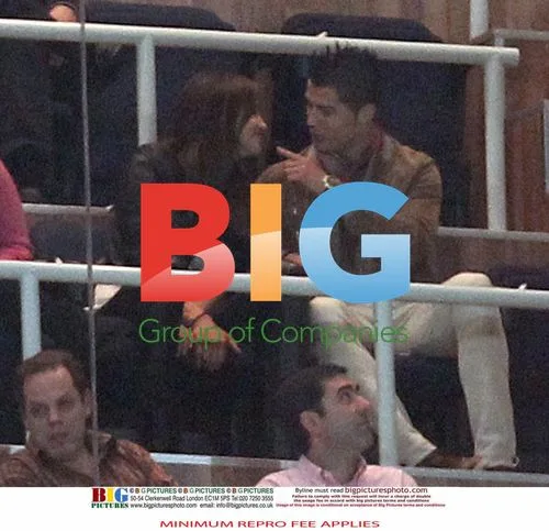 Cristiano Ronaldo and Irina Shayk Enjoy Romantic Moment