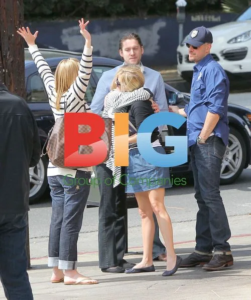 Reese Witherspoon and Jim Toth Lunch with Friends