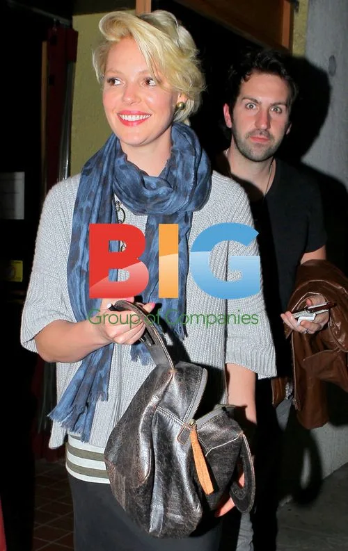 Katherine Heigl Dining With Husband