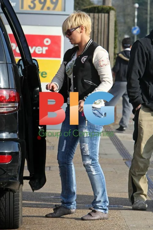 Kerry Katona visits Peppa Pig World