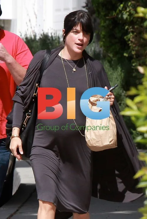 Selma Blair's Pregnancy Outing