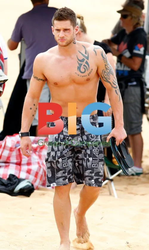 Dan Ewing on 'Home and Away' Set