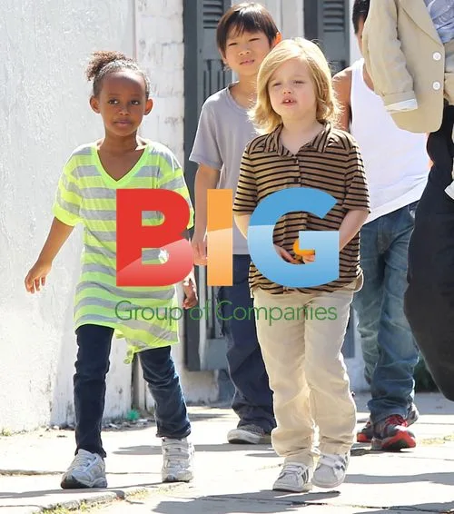 Brad Pitt and Angelina Jolie with kids in New Orleans