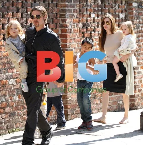 Brad Pitt and Angelina Jolie with kids in New Orleans