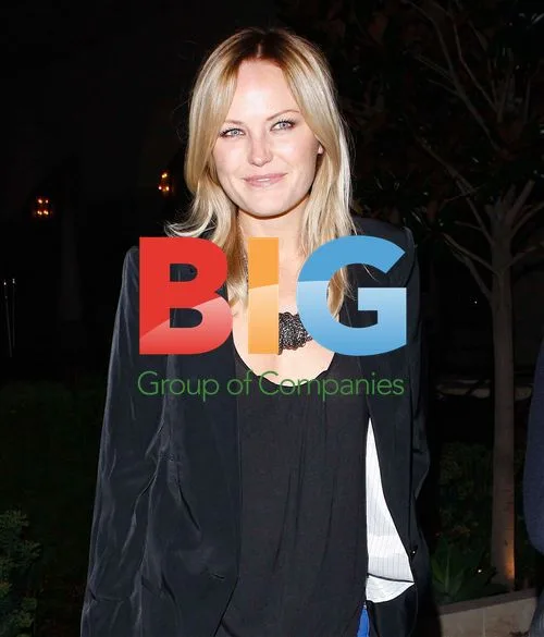 Malin Akerman leaves Bouchon Bistro