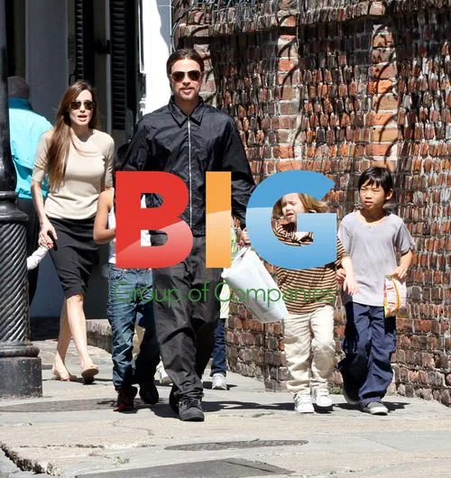 Brad Pitt and Angelina Jolie with Kids in New Orleans