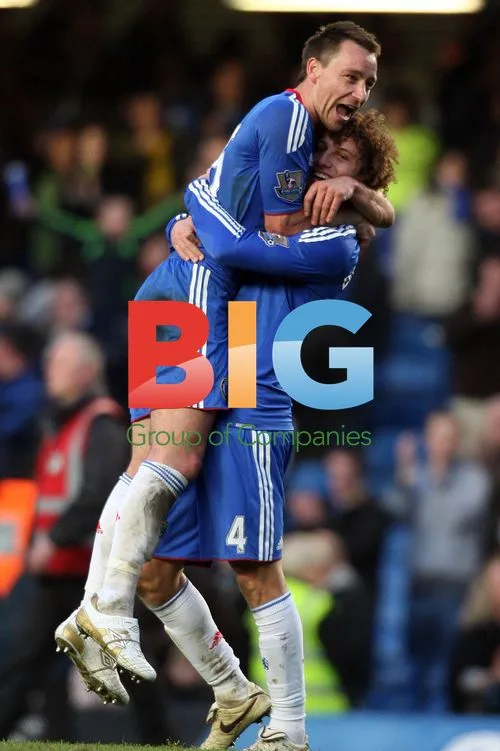 Chelsea's John Terry celebrates with David Luiz
