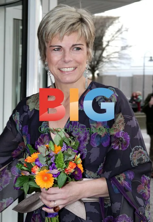Queen Beatrix and Princess Laurentien at museum events