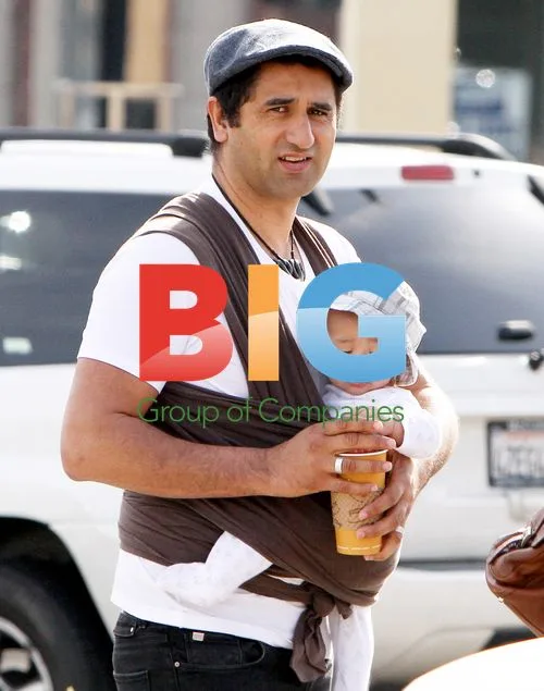 Cliff Curtis on Baby Duty at Whole Foods
