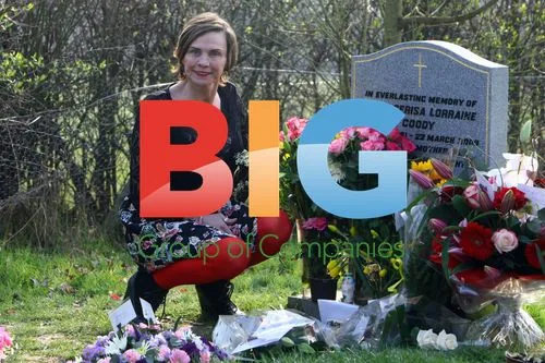 Jackiey Budden at Jade Goody\'s Grave