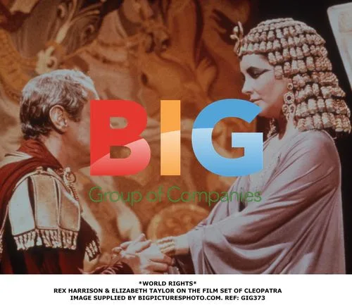Elizabeth Taylor and Rex Harrison on Cleopatra Set