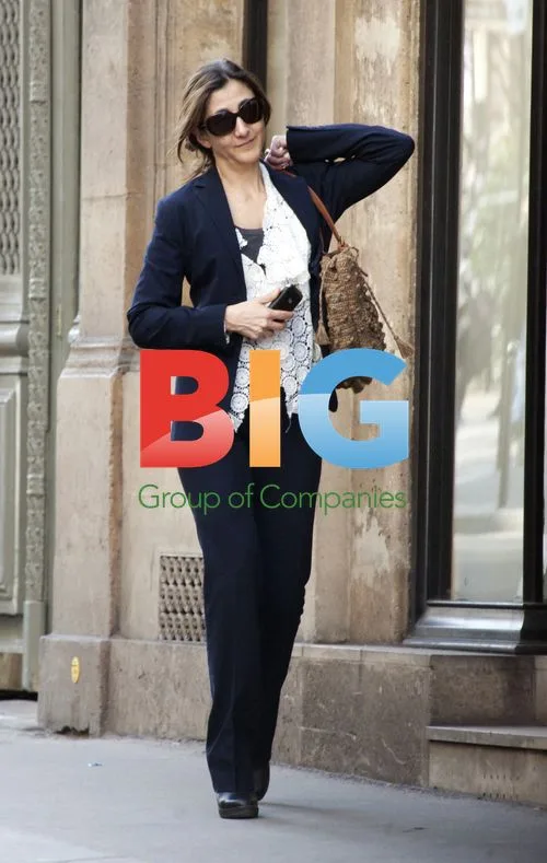 Ingrid Betancourt and son cuddle in Paris