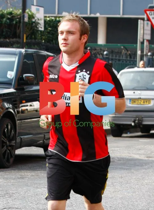 Chris Fountain on Coronation Street Set