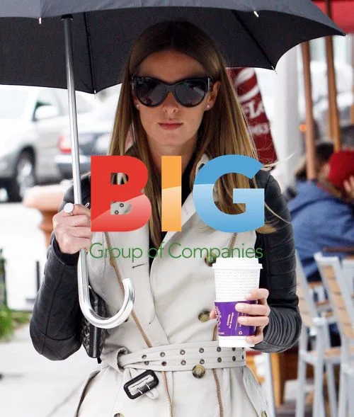 Nicky Hilton Getting Coffee in Beverly Hills