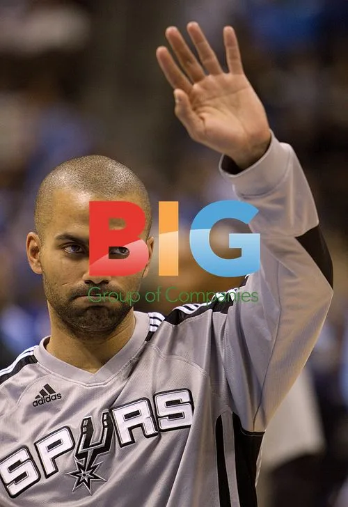 Tony Parker at Spurs vs Nuggets Game