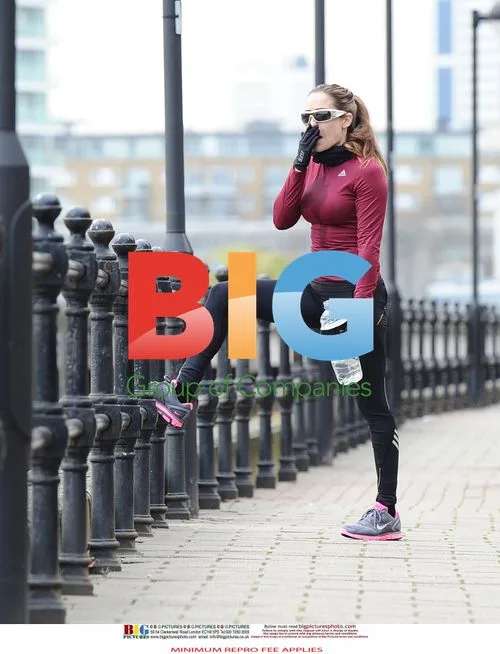 Elen Rivas Workout on London Embankment