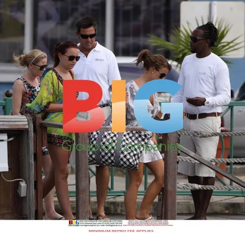 Coleen Rooney Relaxes in Caribbean