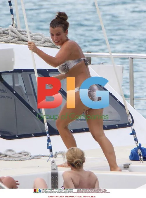 Coleen Rooney Relaxes in Caribbean