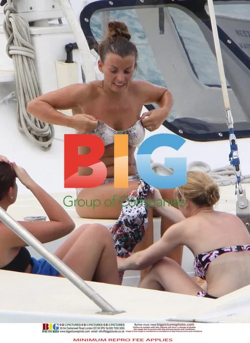 Coleen Rooney Relaxing with Friends in Caribbean