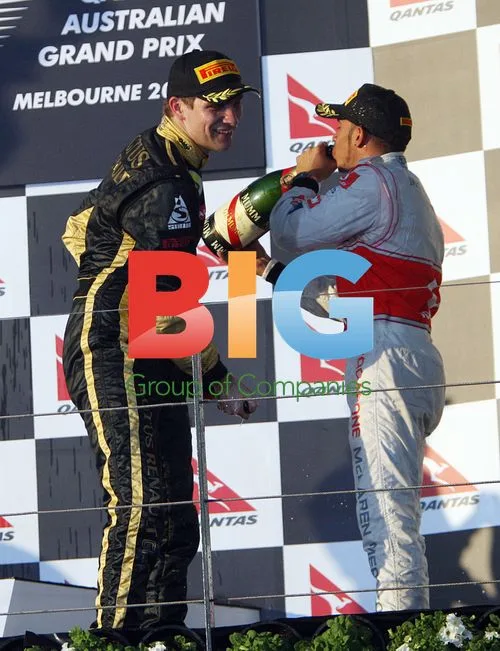 Vettel Wins Australian F1 Grand Prix