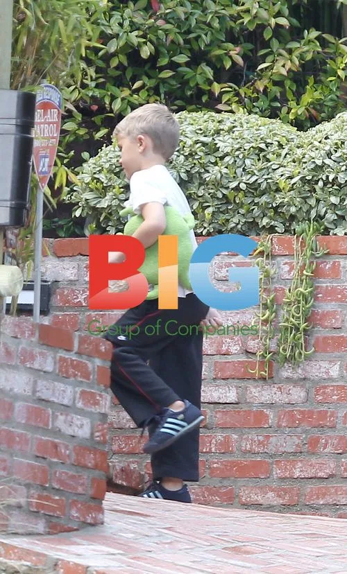 Reese Witherspoon's Kids at Nanny's