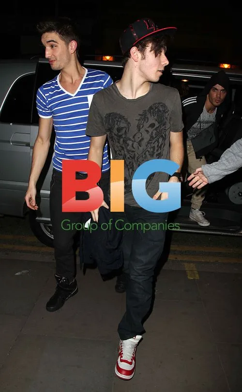 The Wanted Arrive at Manchester Hotel