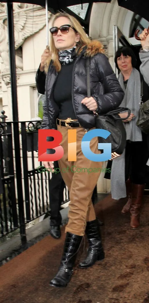 Sharon Stone Arrives for Rehearsals