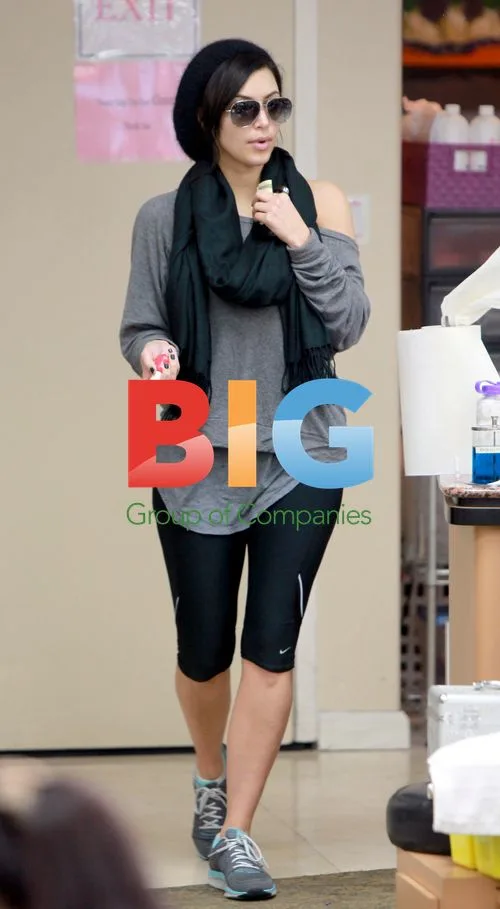 Kim Kardashian at Nail Salon