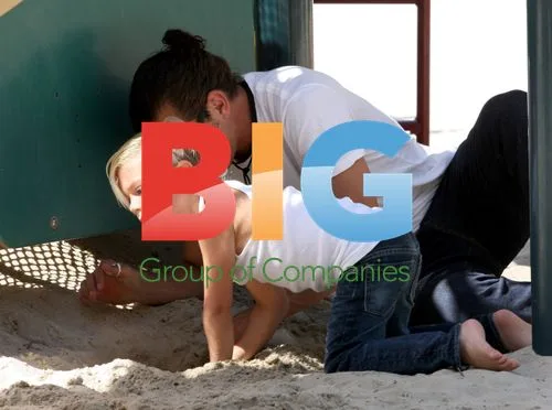 Gavin Rossdale and son Kingston at LA park