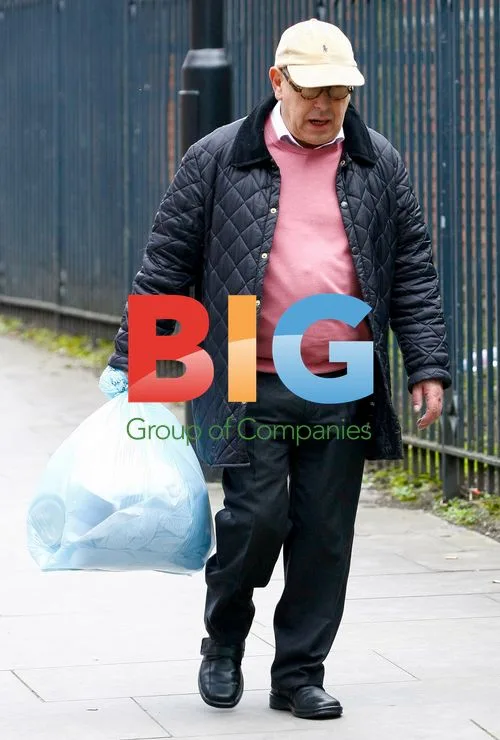 Malcolm Hebden on Coronation Street Set